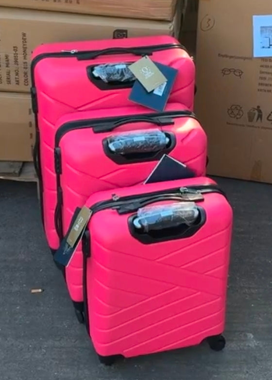 Large Suitcase Set